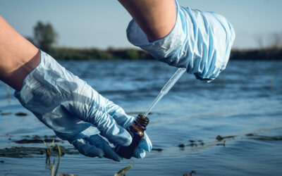 testing-polluted-water